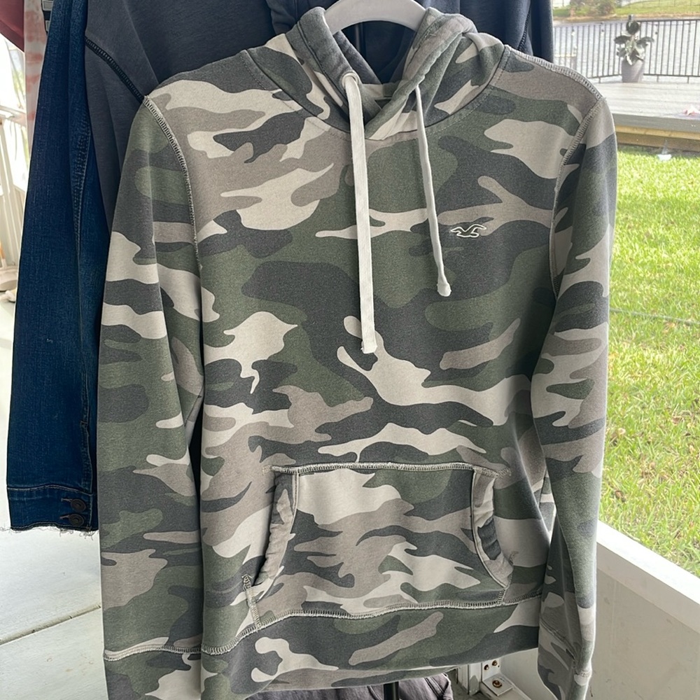 Hollister Sweater